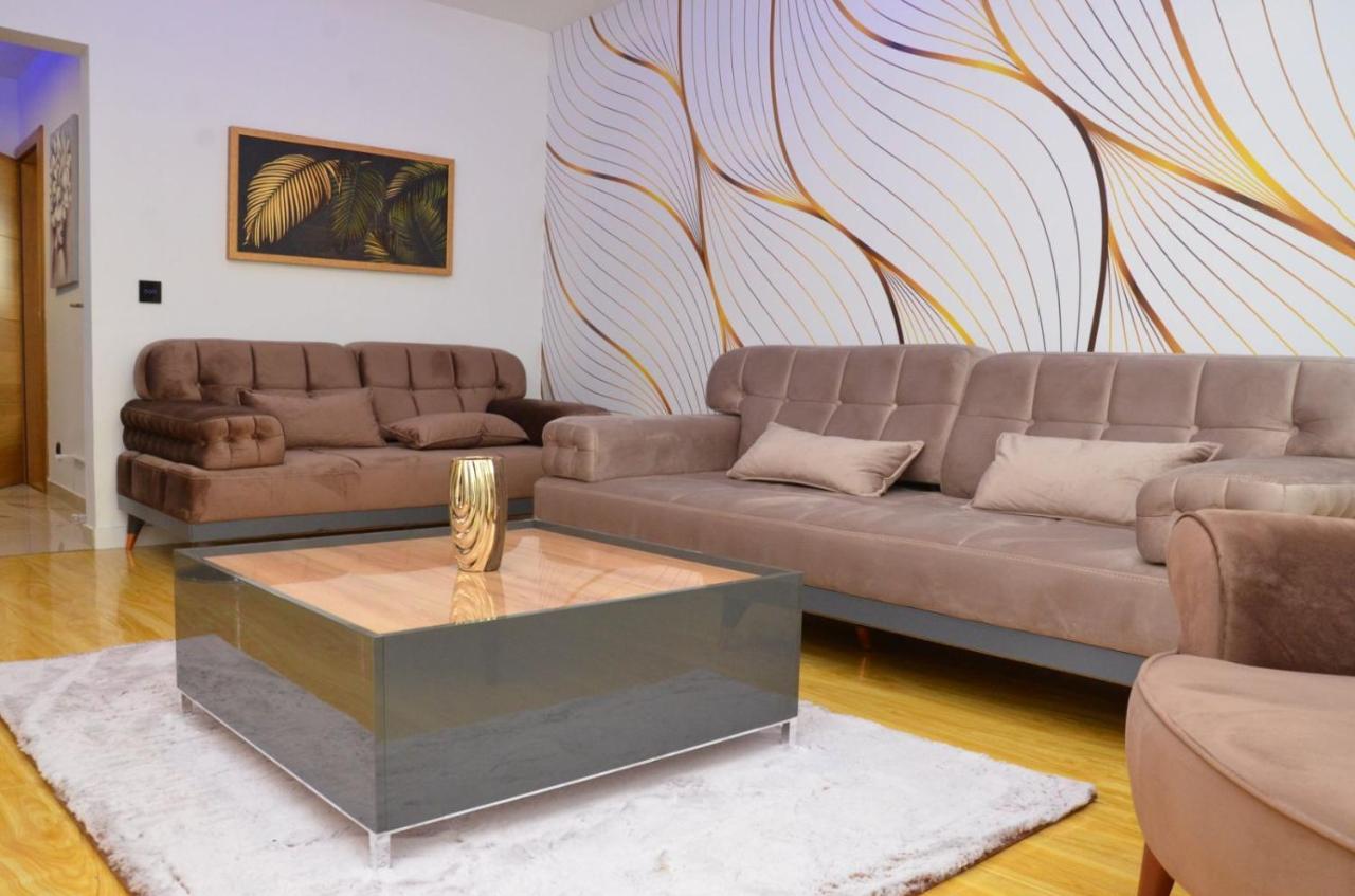 Apartamento Centar 5 Star Kraljevo Exterior foto
